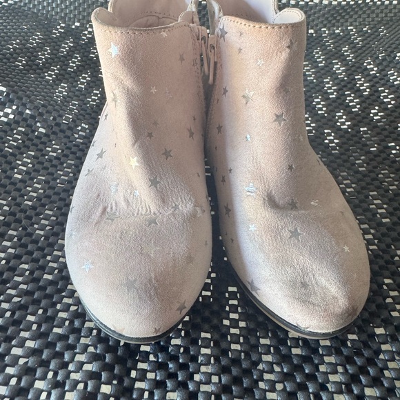 Cat & Jack Tan Starry Kids Boots - Picture 4 of 11